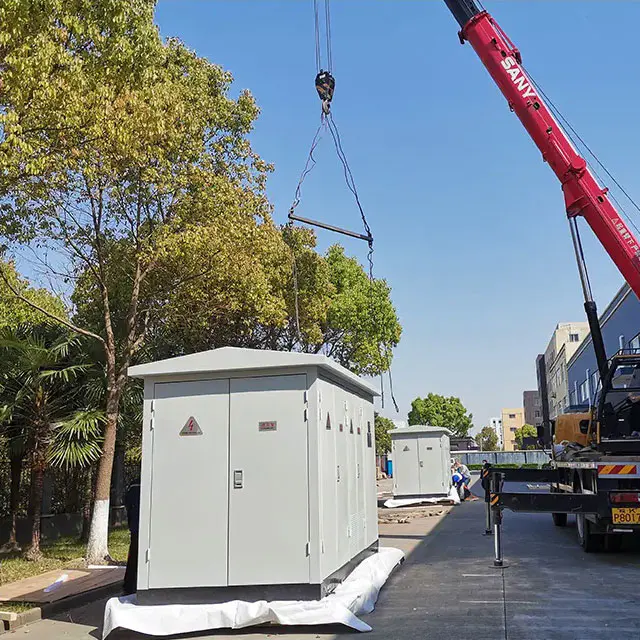 ボックスタイプの変圧器と建物の間の安全な距離は何ですか？